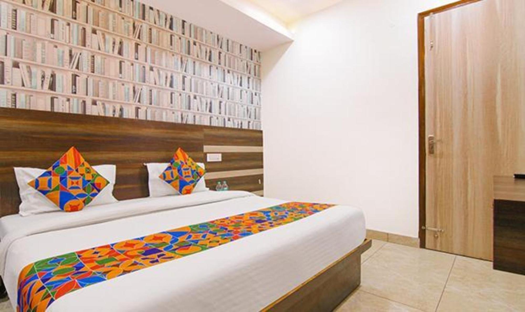 Fabhotel Welcome Residency Zirakpur Экстерьер фото